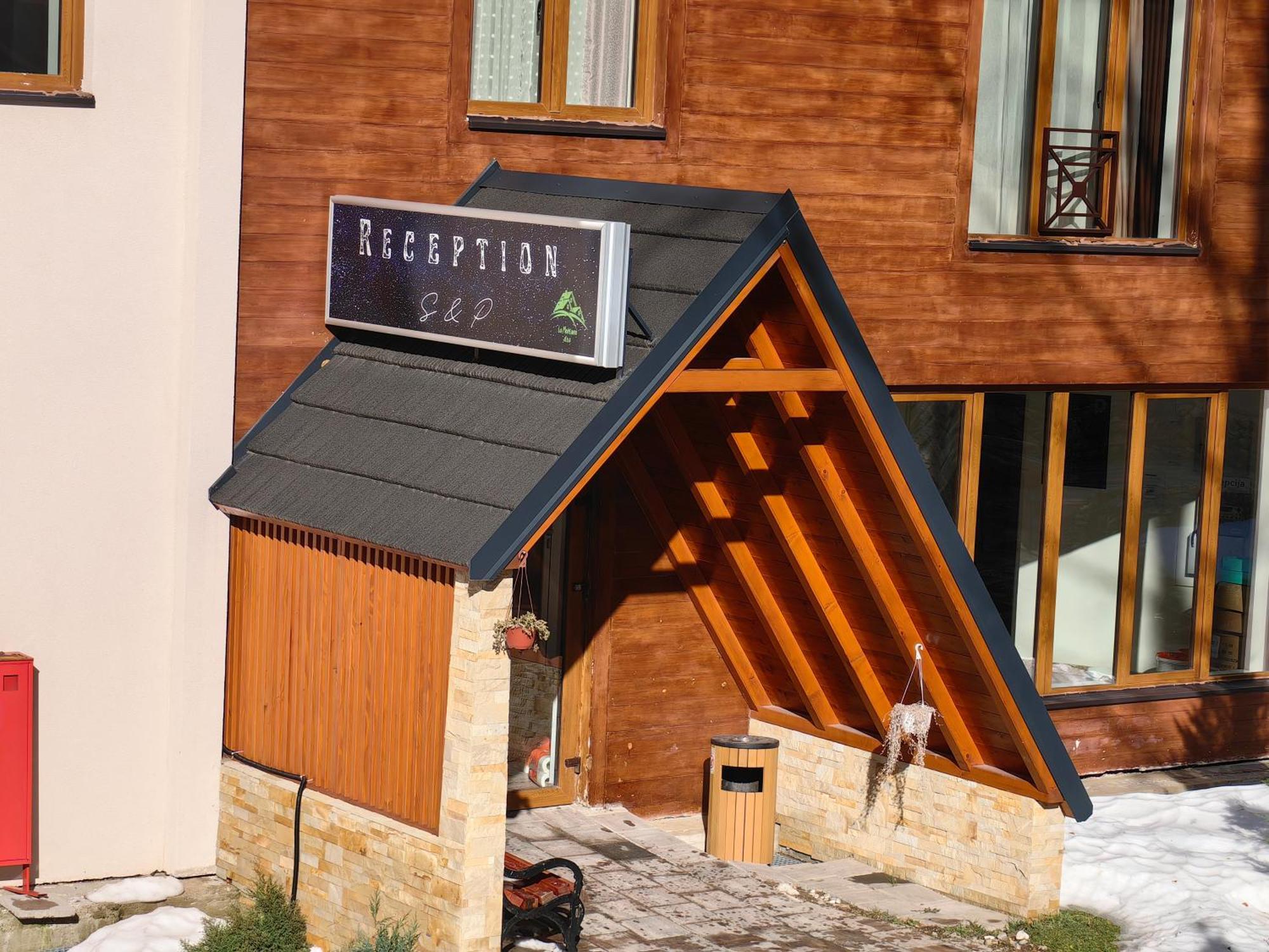 Apartman Rastko-N Lux 32 Milmari コパオニク エクステリア 写真